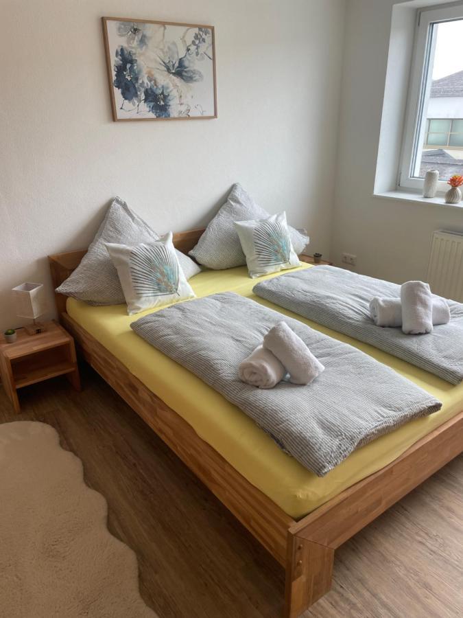 Am Fleurystr, All New, Komfortabel, Zentral In Amberg!!! Buitenkant foto